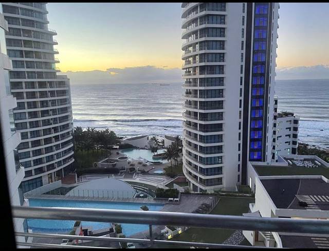 2 BEDROOM APARTMENT FOR SALE IN UMHLANGA CENTRAL